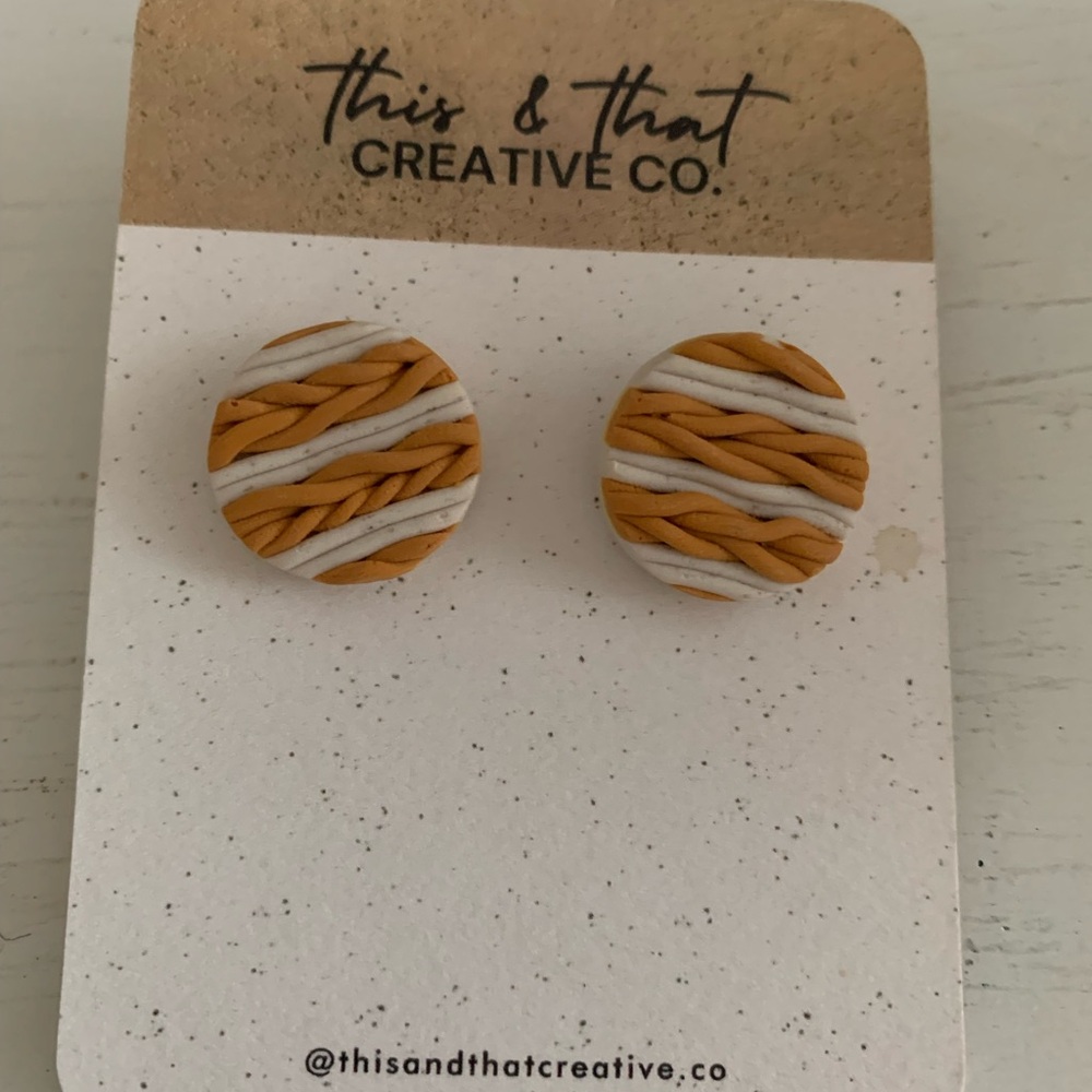 “Knit” earrings